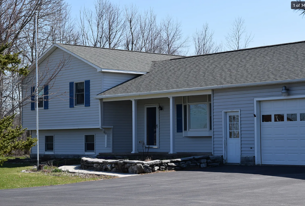 28292 NY-180 in Dexter, NY - Building Photo