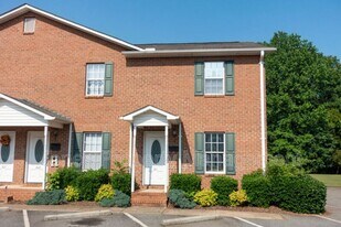 805 Grove St in China Grove, NC - Building Photo