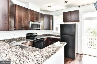755 Anacostia Ave NE in Washington, DC - Building Photo - Building Photo
