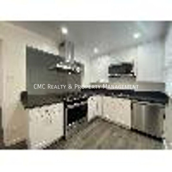 4520 N Banner Dr in Long Beach, CA - Building Photo