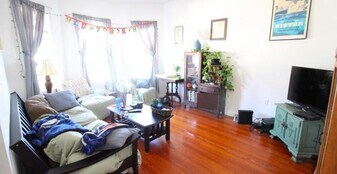 28 Haskell St in Boston, MA - Building Photo