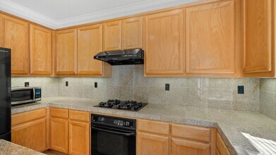 2305 Edmund Ct in Fairfield, CA - Building Photo - Building Photo