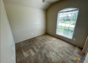 1206 Roanoke Dr in Temple, TX - Building Photo - Building Photo