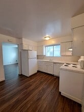 132 W Dayton Ave in Fresno, CA - Building Photo - Building Photo