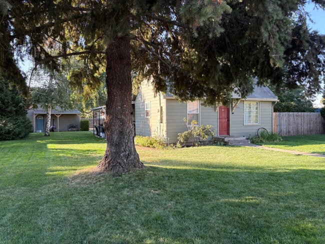 1850 Amelia St in Walla Walla, WA - Building Photo - Building Photo