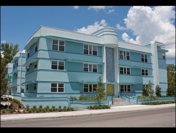 Deco '39 Luxury Apartments in Gainesville, FL - Building Photo