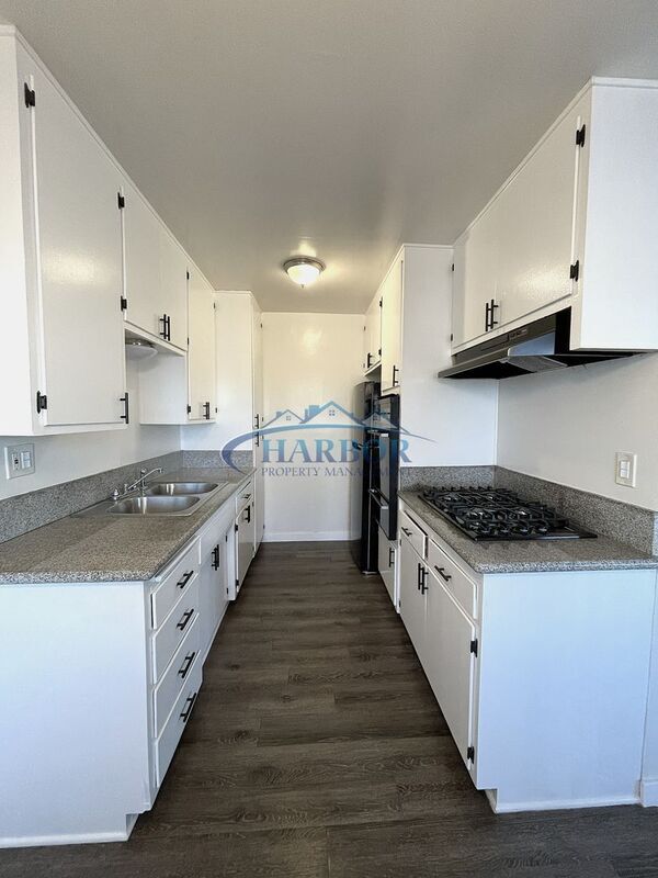 4726 Del Amo Blvd in Torrance, CA - Building Photo - Building Photo