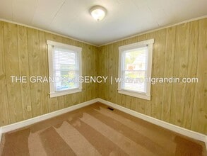 1234 Buena Vista Blvd SE in Roanoke, VA - Building Photo - Building Photo