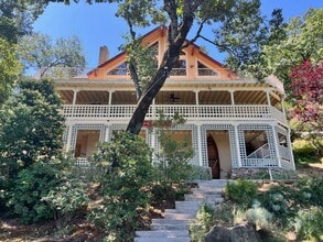 18098 Chaparral Dr in Penn Valley, CA - Foto de edificio - Building Photo