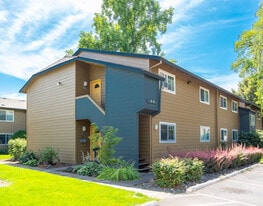 Crescent Ridge Apartments in Beaverton, OR - Building Photo