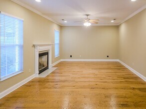 8516 Reagan Woods Ln in Knoxville, TN - Building Photo - Building Photo