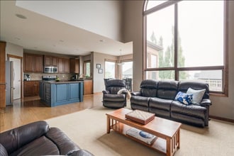 35 Tremblant Pt SW in Calgary, AB - Building Photo - Building Photo