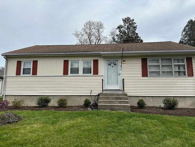 property at 3 Melo Rd
