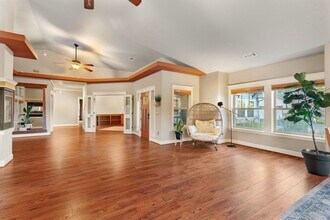 1858 NW Sunview Pl in Grants Pass, OR - Building Photo - Building Photo