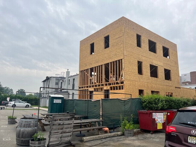 812 Glenbrook Ave in Bryn Mawr, PA - Building Photo - Building Photo