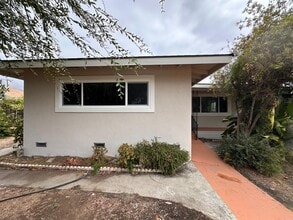 414 N Alameda Ave in Azusa, CA - Building Photo - Building Photo