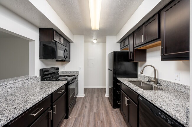 Loper Commons in Shelbyville, IN - Foto de edificio - Interior Photo