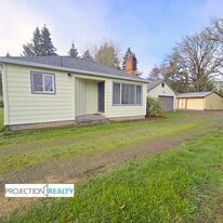 32535 Coal Creek Rd in Scappoose, OR - Building Photo
