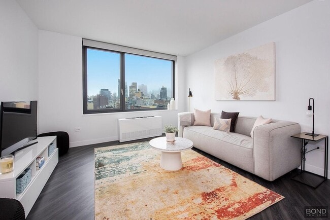 property at 250 E Houston St