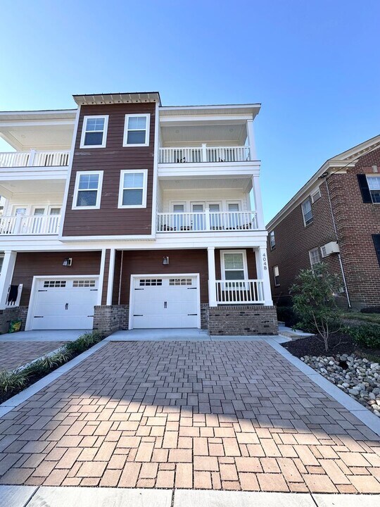 404 34th St in Virginia Beach, VA - Building Photo