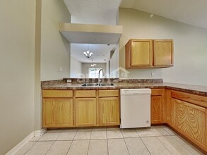 16311 Bridgeglade Ln in Lithia, FL - Building Photo - Building Photo