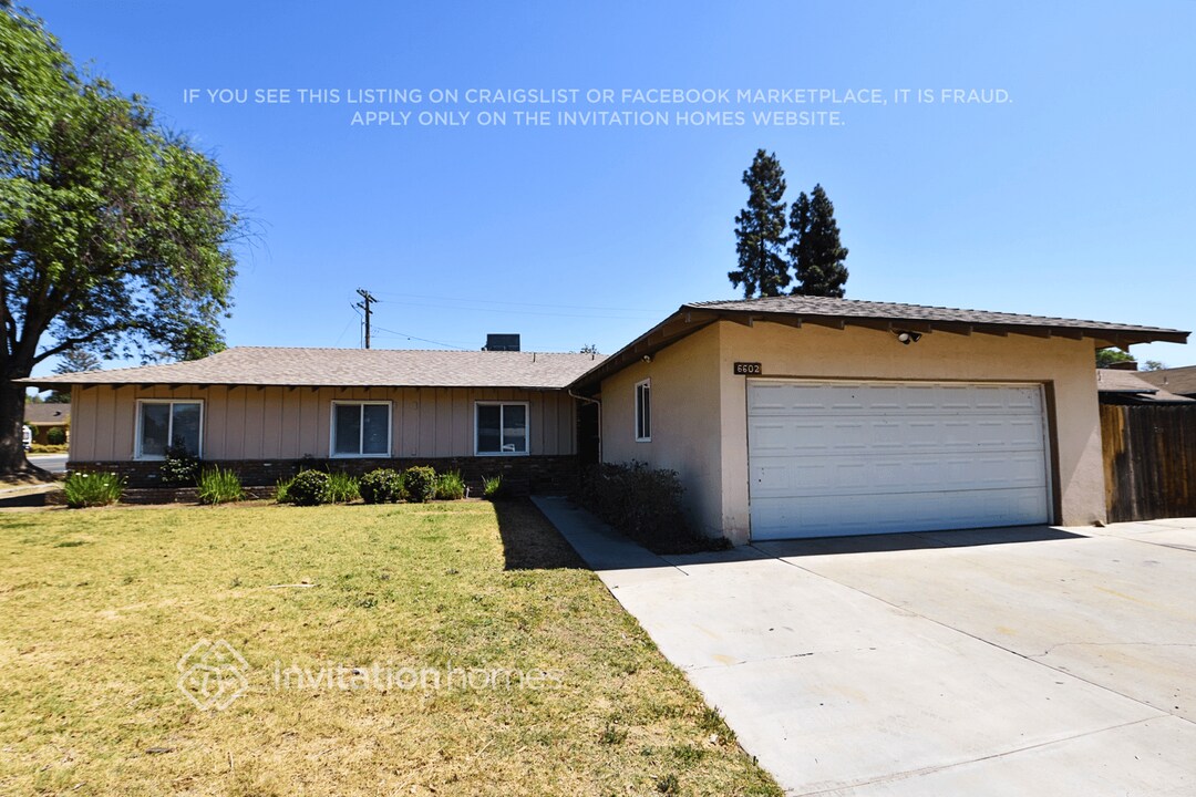 6602 Montclair Dr in Riverside, CA - Foto de edificio