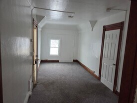 184 Hope Ave in Syracuse, NY - Building Photo