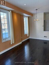 15 Kawana Rd in Brampton, ON - Building Photo - Building Photo