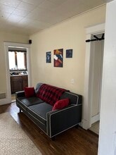 112 Barton St in Rochester, NY - Foto de edificio - Building Photo