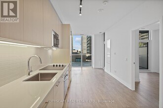 286 Main St in Toronto, ON - Building Photo - Building Photo
