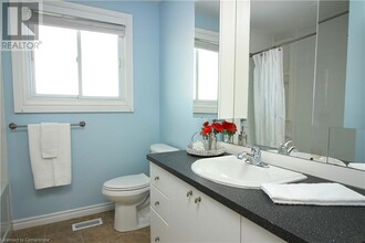 11 Wordsworth Pl in Kitchener, ON - Building Photo - Building Photo
