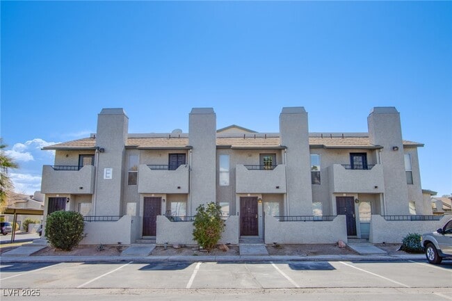 property at 3749 Carlyle Dr