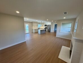 3185 Oriole Dr in San Jose, CA - Foto de edificio - Building Photo