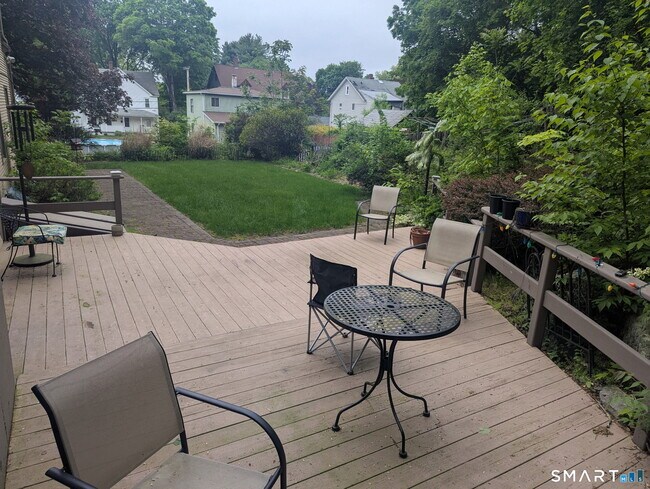 125 Whittington Ave in Norwich, CT - Building Photo - Building Photo