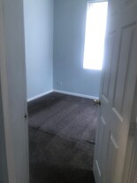 211 W Hill St in Louisville, KY - Building Photo