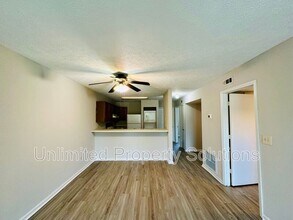 203 Sunn Aire Ct in Wilmington, NC - Building Photo - Building Photo