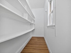 471 Medford St, Unit 1L in Somerville, MA - Foto de edificio - Building Photo