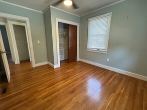 118 Sycamore Dr in Greenville, SC - Foto de edificio - Building Photo