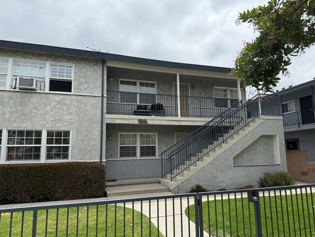 3970 Sawtelle Blvd in Los Angeles, CA - Foto de edificio - Building Photo