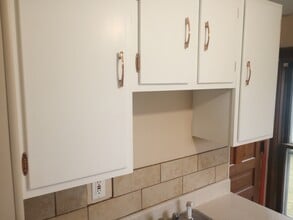 4450 E Atherton Rd, Unit 1 in Burton, MI - Building Photo - Building Photo