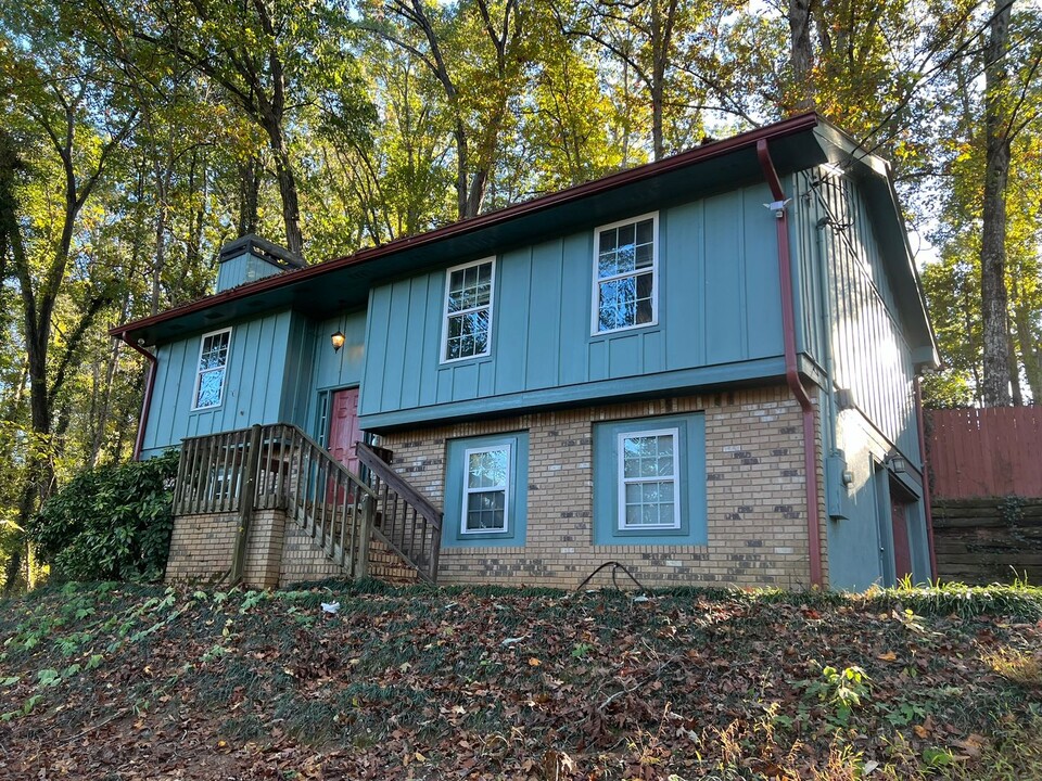 15 White Street Extension in Watkinsville, GA - Building Photo