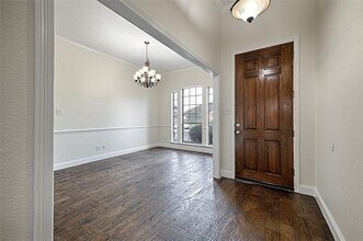 752 Trails End Cir in Hurst, TX - Building Photo - Building Photo
