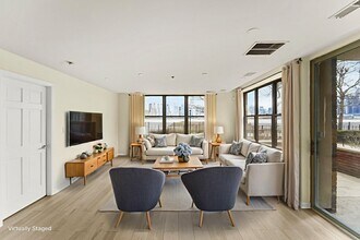 24 Ave at Port Imperial in West New York, NJ - Foto de edificio - Building Photo