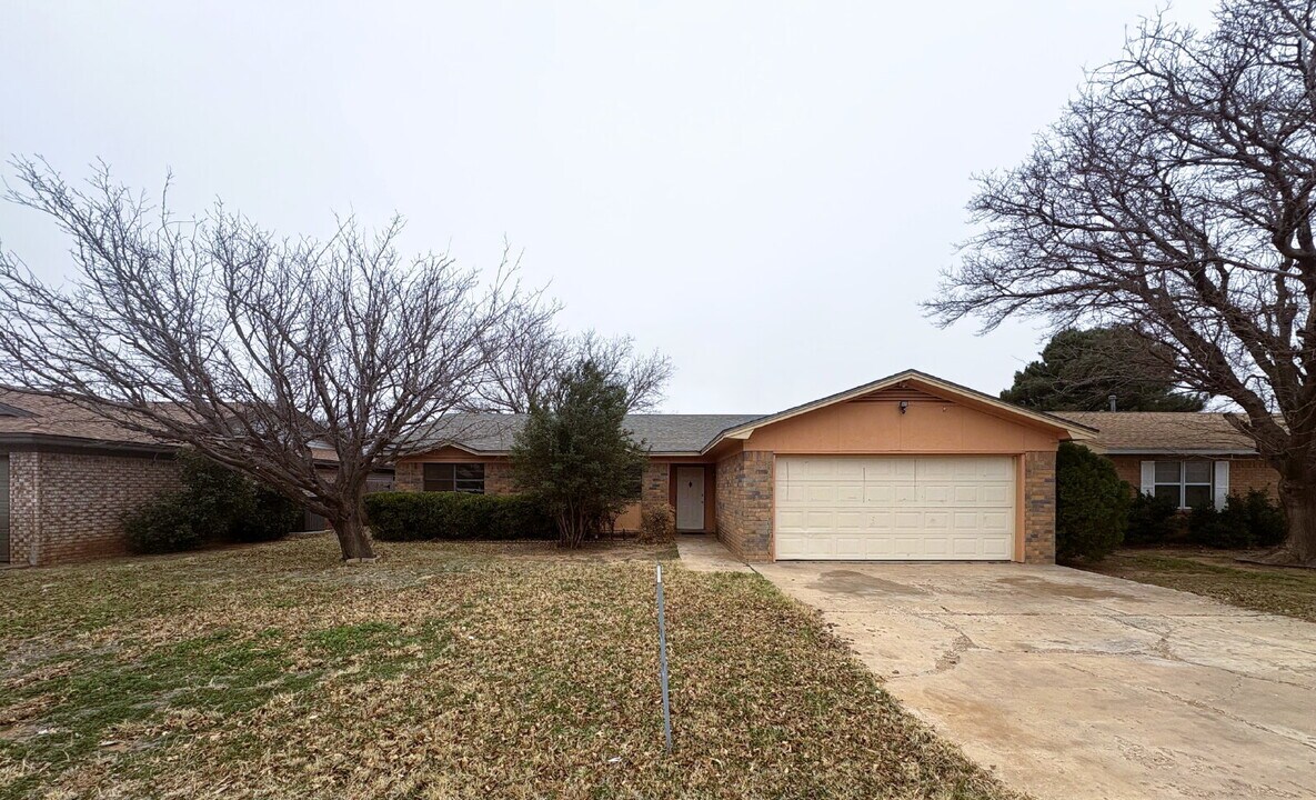 5517 Grinnell St in Lubbock, TX - Building Photo