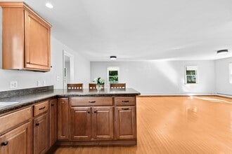 22 Broad Oak Way in Hanover, MA - Building Photo - Building Photo