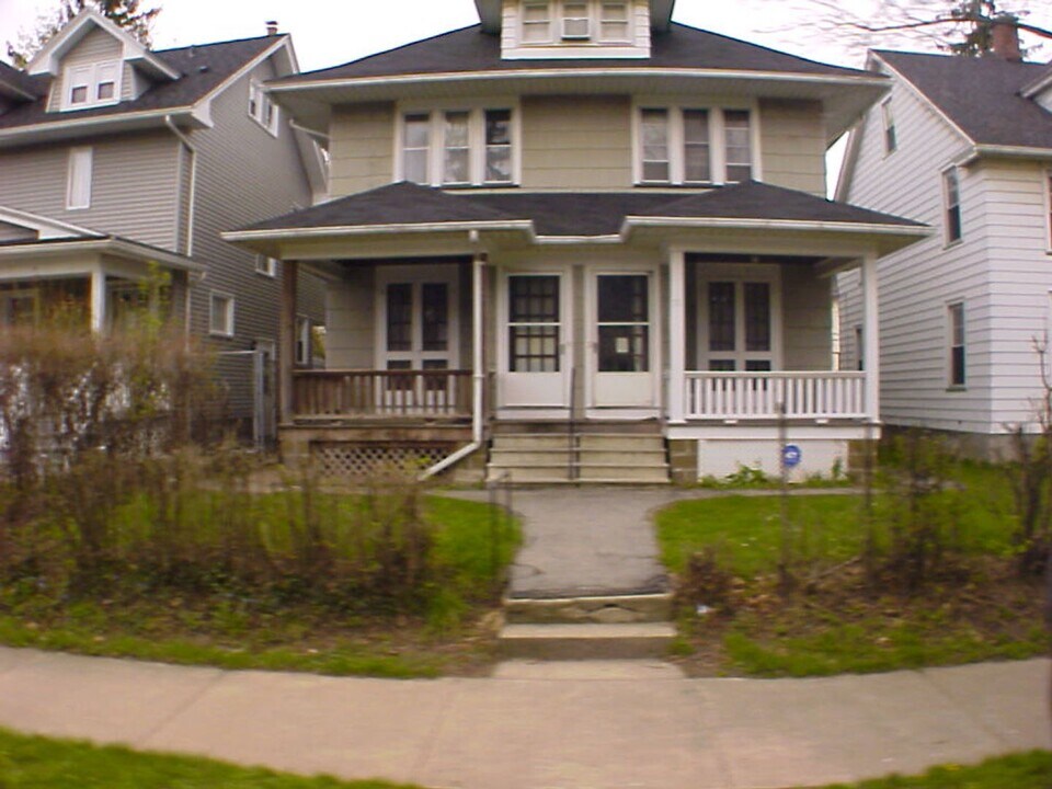 69-71 Monica St-Unit -71 in Rochester, NY - Building Photo