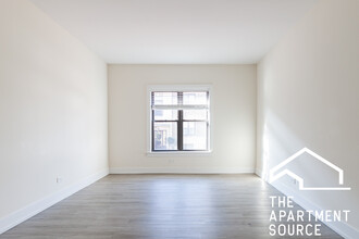 824 W Waveland Ave, Unit s1 in Chicago, IL - Building Photo - Building Photo