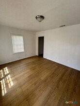 1410 Mulford St in Killeen, TX - Building Photo - Building Photo