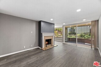 1340 S Beverly Glen Blvd in Los Angeles, CA - Building Photo - Building Photo