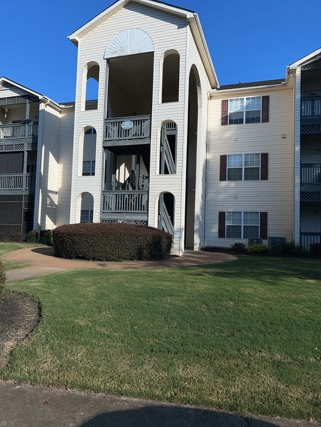 property at 131 Wexford Dr